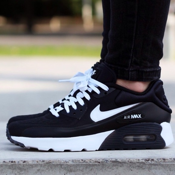 youth black air max